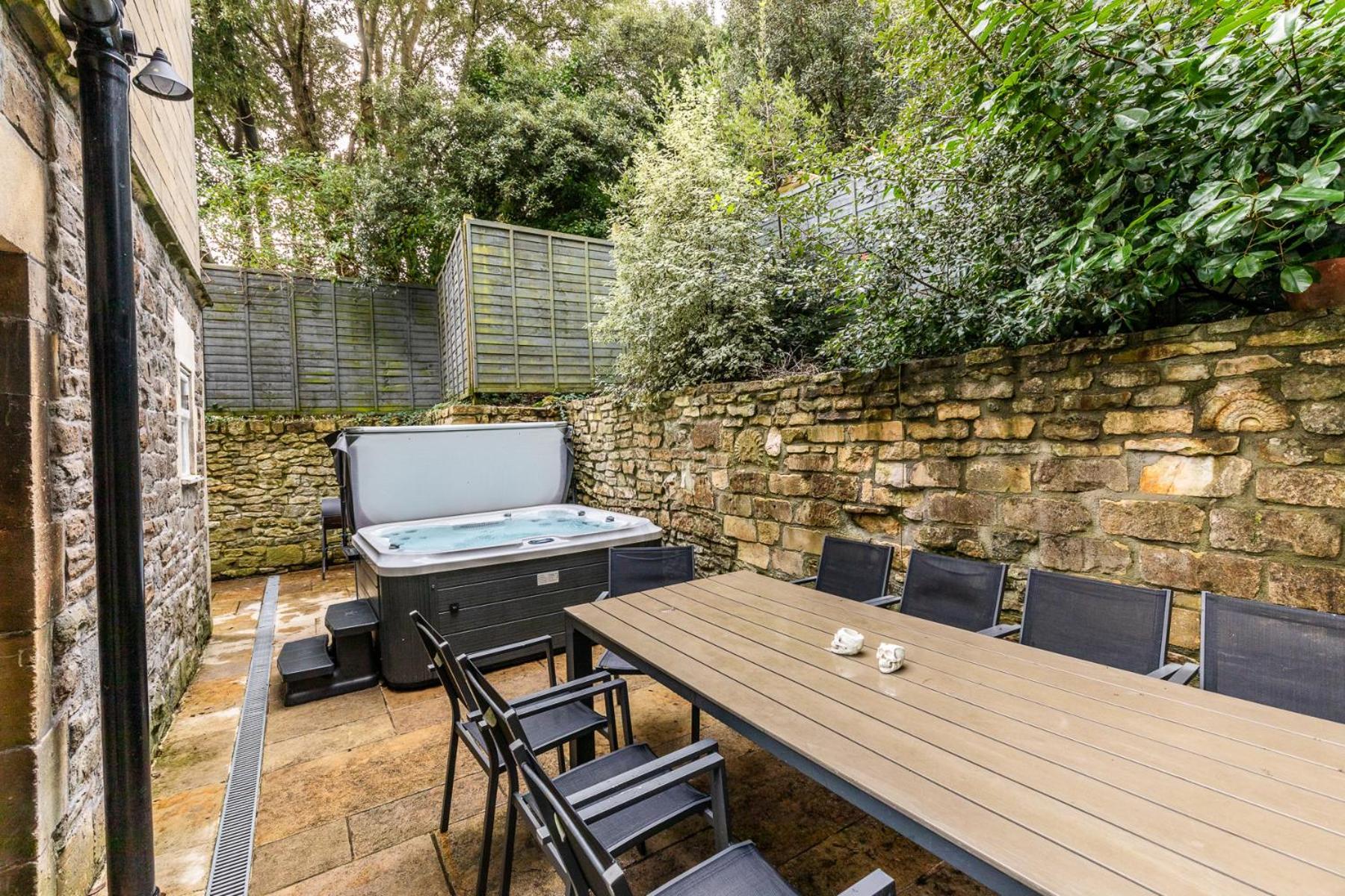 Locksbrook Lodge - Hot Tub - Spacious Outdoor Space Bath Exteriér fotografie